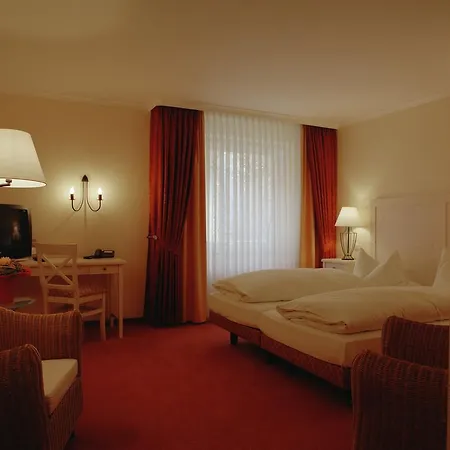 Central Hotel
